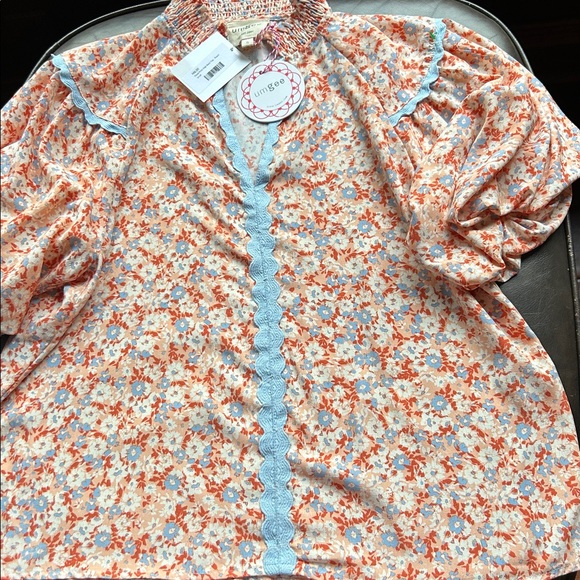 Umgee top. - Picture 5 of 6